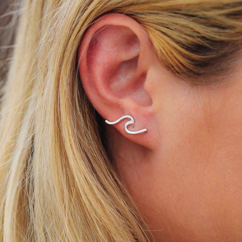 Pura vida store ear climber